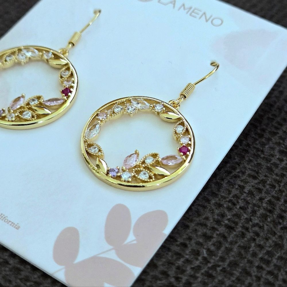La Meno "Secret🤫 Garden💐" Earrings - Picture 4 of 16